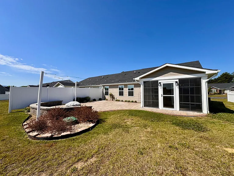 46 S Peak Dr — Photo 4