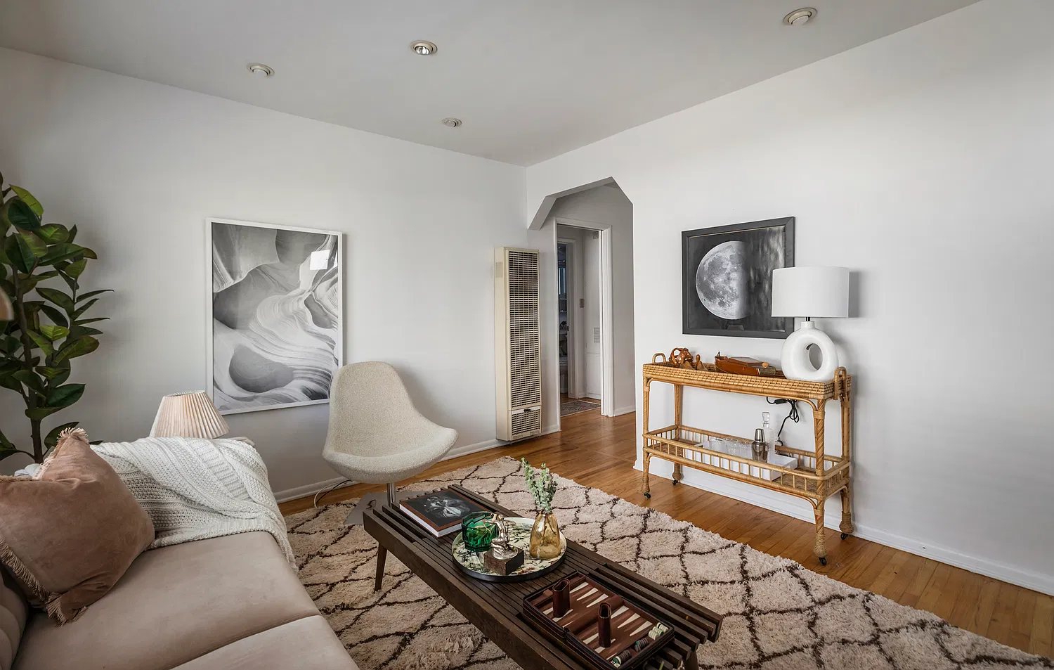 1 bed, 480 sqft, $3,300 — Photo 3