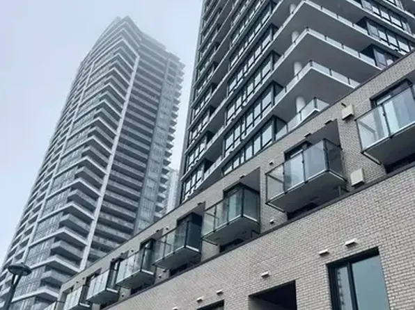 10333 133rd St #403, Surrey, BC V3T 0V1