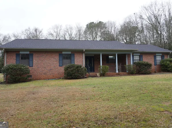 215 Newton Ridge Dr, Covington, GA 30014