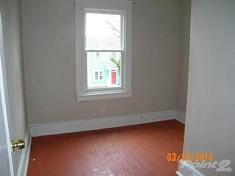 640B W. 39th Street 002