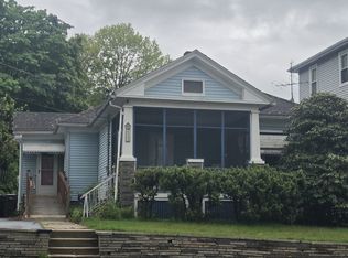 523 Ballou St, Woonsocket, RI 02895