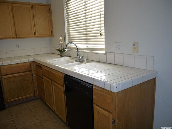 5th image of 2843 Blue Moon Ct