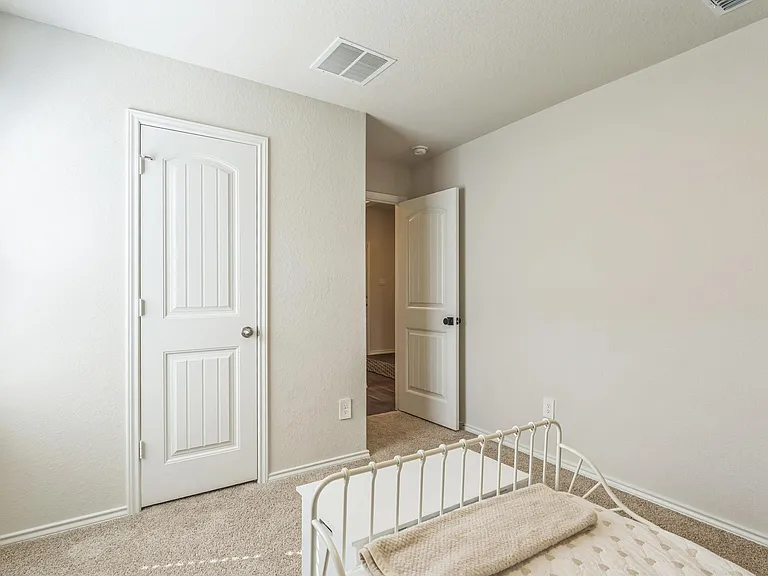 821 Bahia Pl — Photo 16