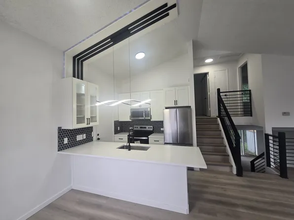 17605 E Temple Dr, Aurora, CO 80015