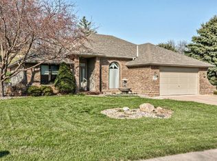 1704 Timber Ln, Glenwood, IA 51534