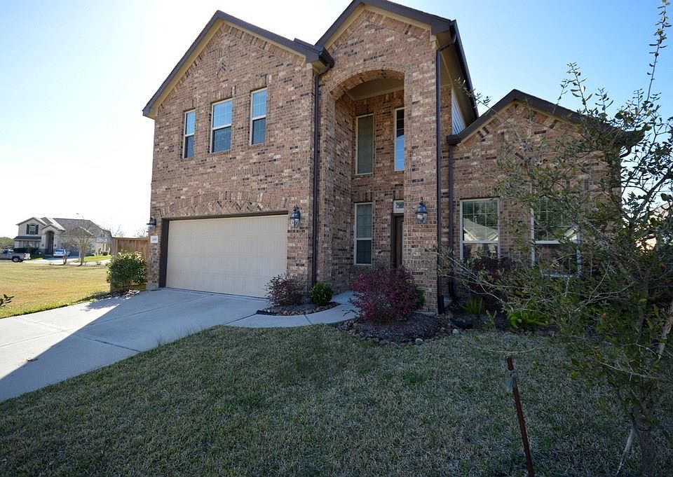 1st image of 19519 Flatrock Park Ln
