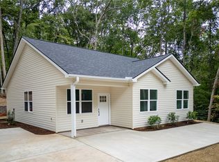 306 Hickory Trl, Westminster, SC 29693