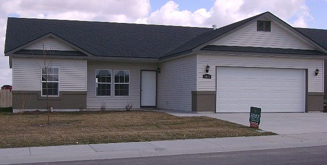 1st image of 1557 Vista Ln