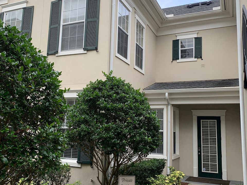 1st image of 1427 Lake Baldwin Ln APT B