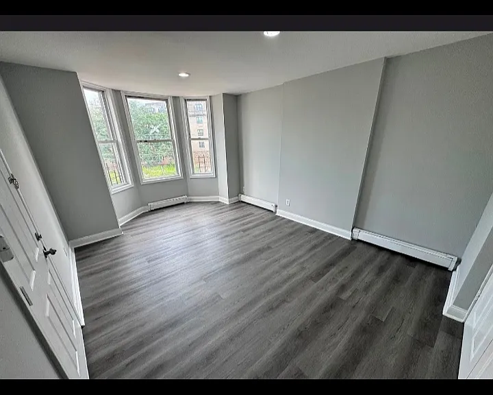 367 Morris Ave #2LL — Photo 3