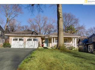3800 W 52nd Pl, Roeland Park, KS 66205