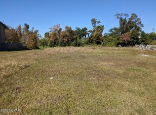 2 W 11th St, Panama city, FL 32401