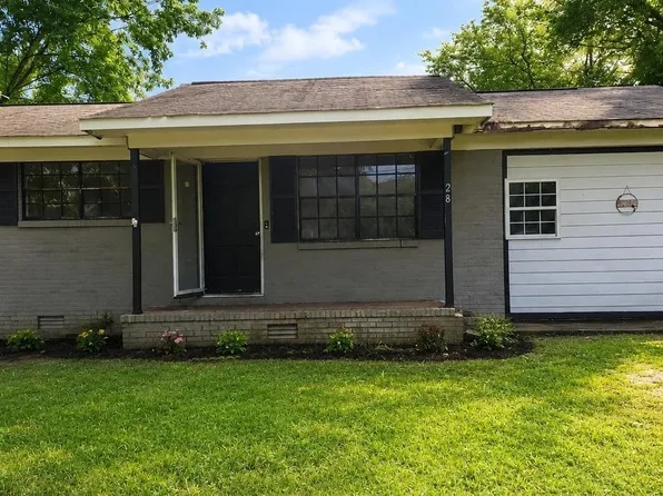 28 Sivley Dr, Falkville, AL 35622