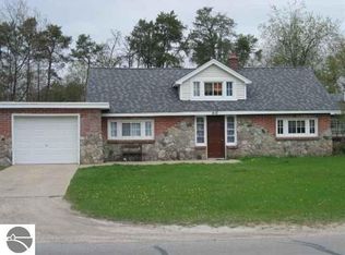 410 W Division St, Kalkaska, MI 49646