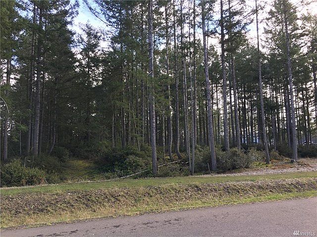 1st image of 5208 Oystercatcher Ln NE