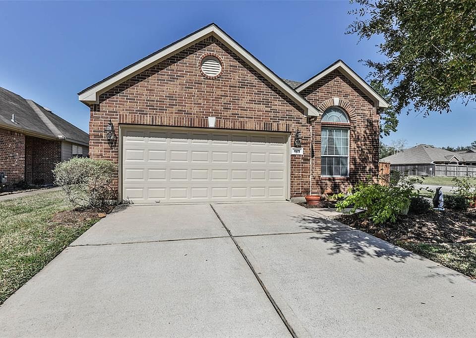 1st image of 1601 Berlino Dr