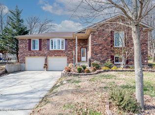7807 Oswego Cir, Louisville, KY 40214