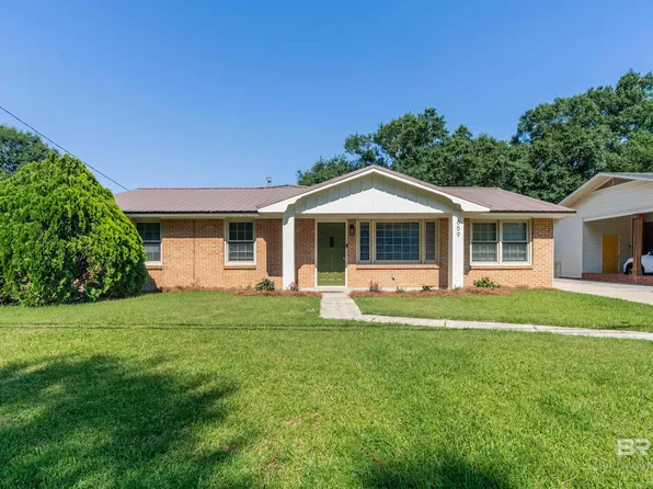 659 Grand Blvd, Chickasaw, AL 36611