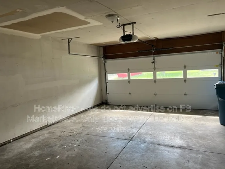 809 Spring Valley Dr — Photo 19