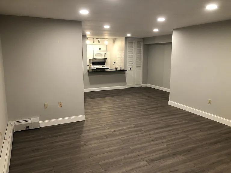 25 Ellsworth St #1 — Photo 7