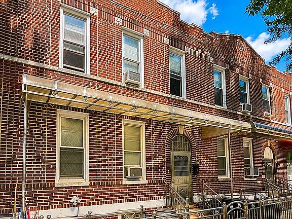 2nd image of 100 Bay 19th St