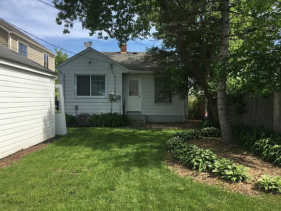 3rd image of 1704 Holland Ave