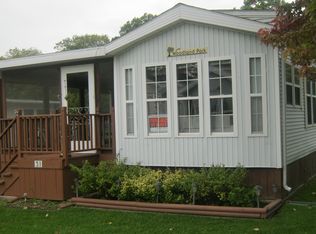 W5229 Surfwood Dr #31, Elkhorn, WI 53121
