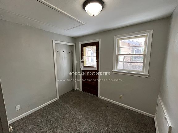 3rd image of 713 E 31st St
