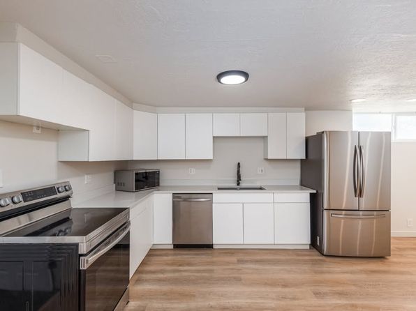 3795 W Moreland Cir #Basement