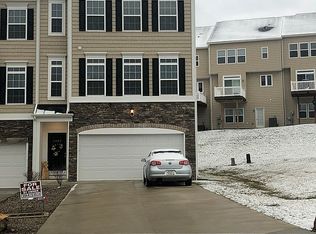 3302 Sun Ct, Morgantown, WV 26505