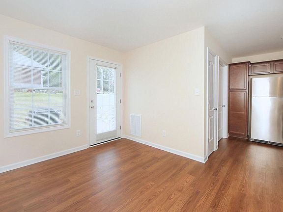 Picture comparable to new unit still under construction.