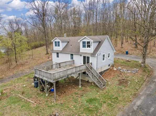 73 Fire Tower Road, Bloomingburg, NY 12721