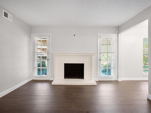 5th image of 10358 Chimney Rock Dr APT 6