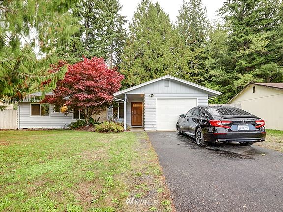Front of house with garage