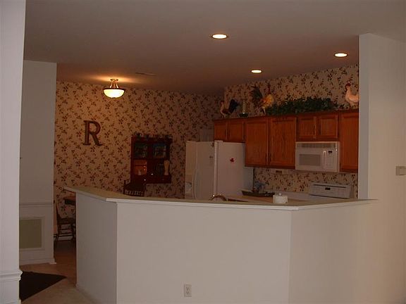 5th image of 1003 Traverse Creek Dr