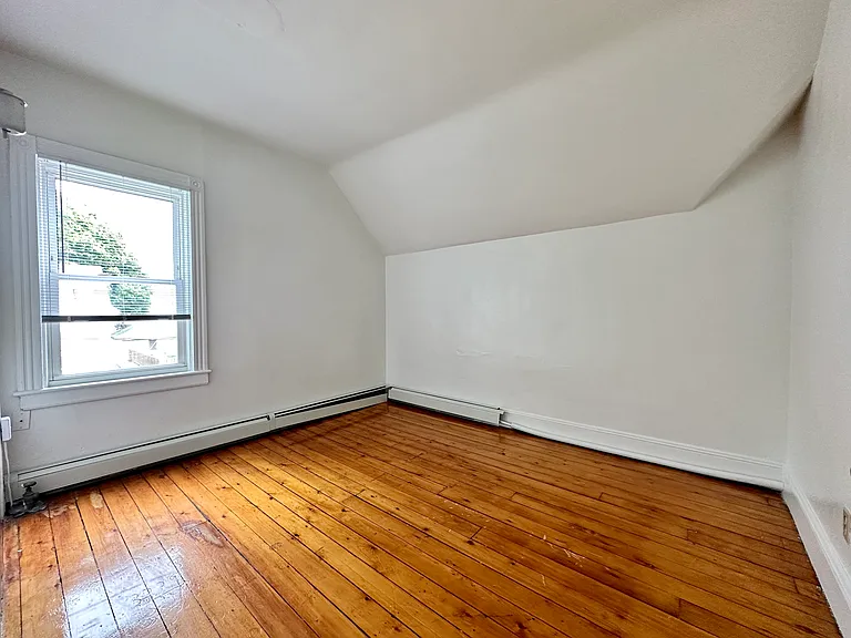 170 Alabama Ave — Photo 47