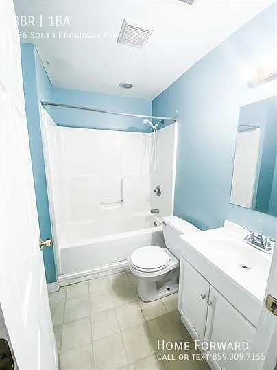 336 S Broadway Park #202 — Photo 18