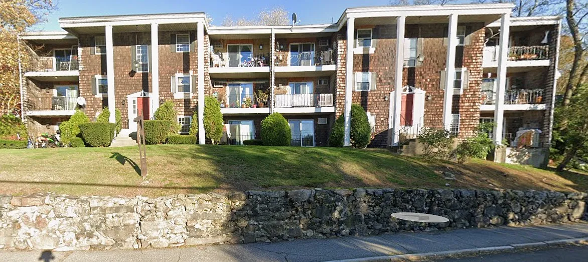 2 bed, $2,250 — Photo 1
