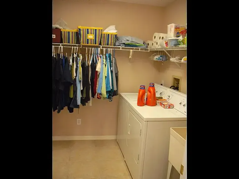 604 Mallory Dr — Photo 22