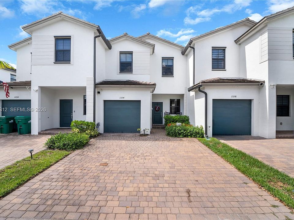 1st image of 13154 SW 233rd St