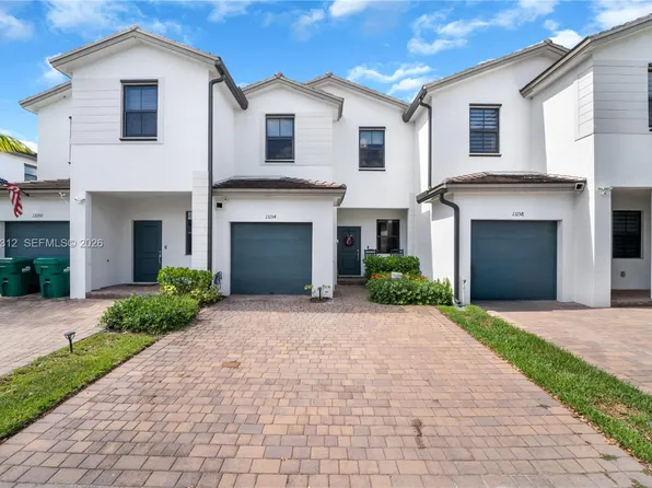 13154 SW 233rd St, Miami, FL 33170