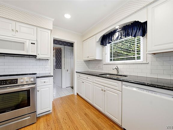 5th image of 64 Grosvenor Rd
