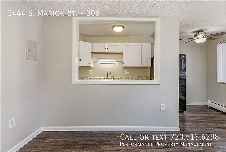 Spacious 1-Bedroom Apartment In The Heart Of Englewood! - Utilities Included — Photo 2
