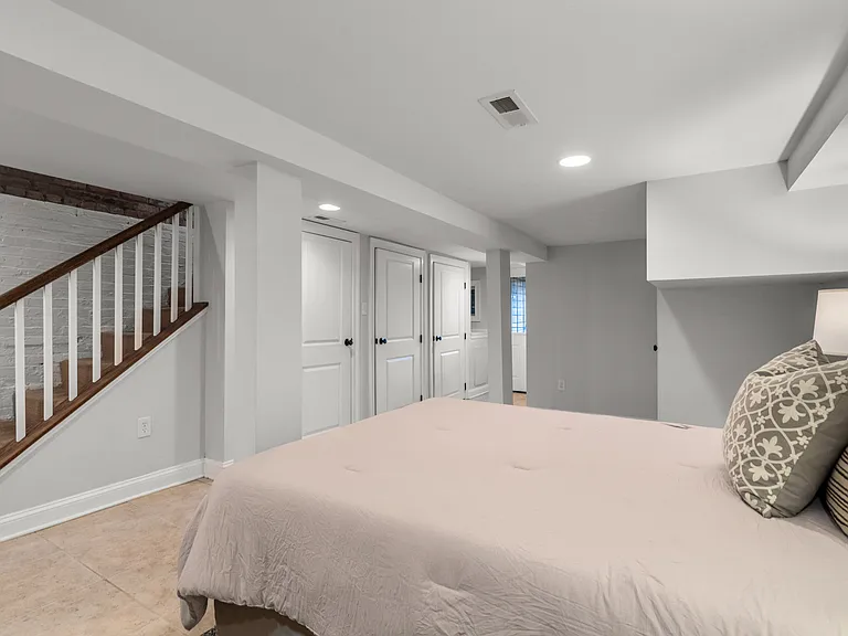 1654 Gales St NE — Photo 29