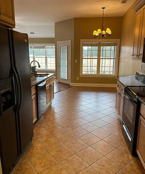 474 Castle Bay Dr #B — Photo 10