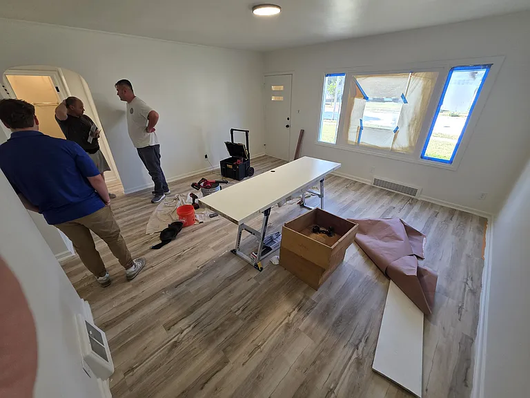 2221 Mayflower Ave — Photo 3