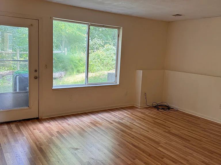 20 Bicknell St #2 — Photo 8