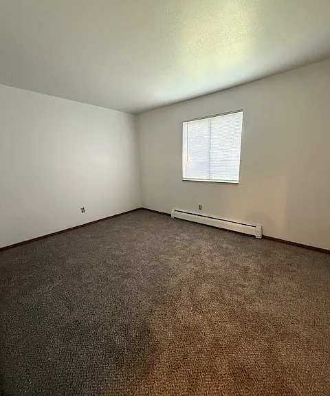 Lakewood Apartments — Photo 6