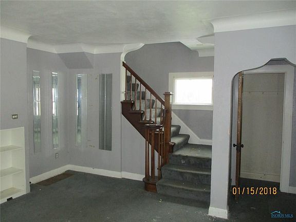 2nd image of 3331 Franklin Ave